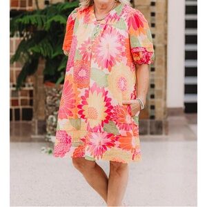 NWOT J. Marie size Med flower dress with pockets